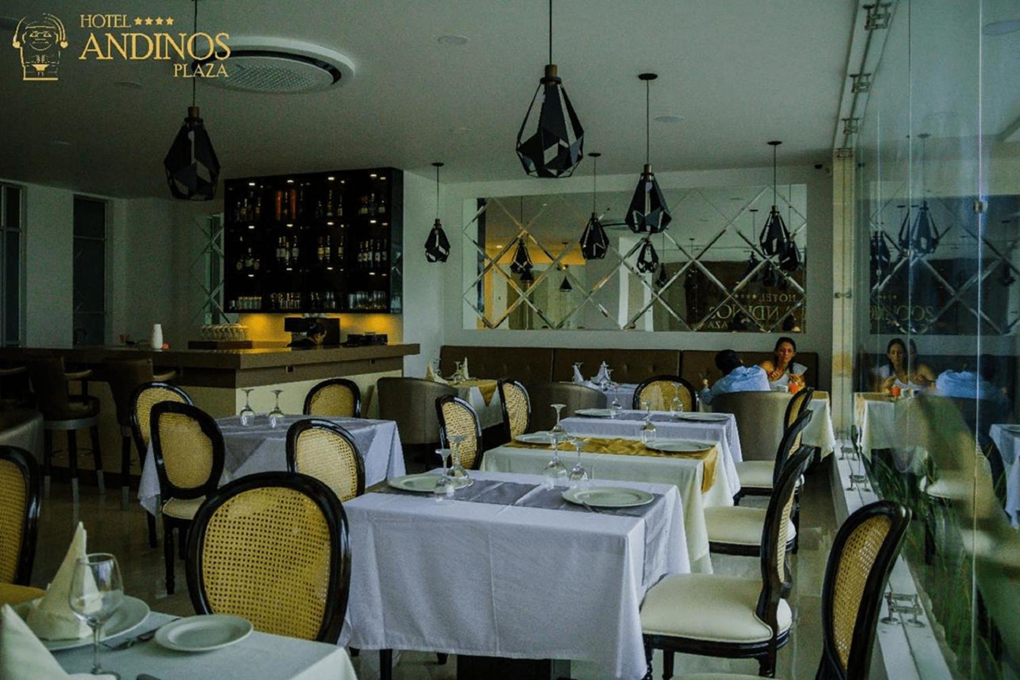 Hotel Andinos Plaza Florencia Экстерьер фото