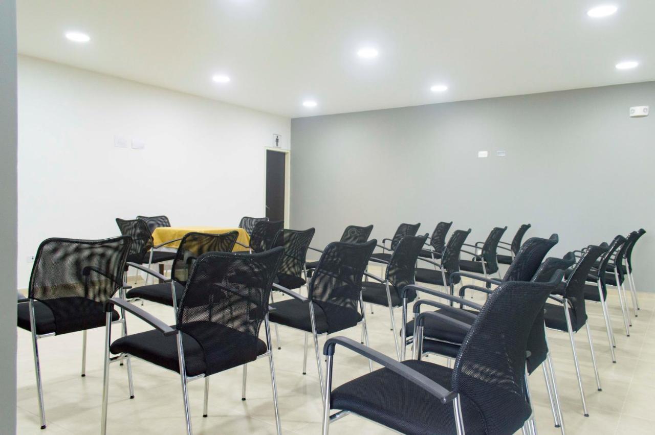 Hotel Andinos Plaza Florencia Экстерьер фото